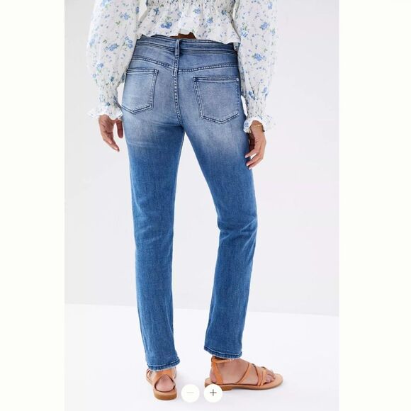 Anthropologie Pilcro High-Rise Slim Boyfriend Jeans - Picture 3 of 6